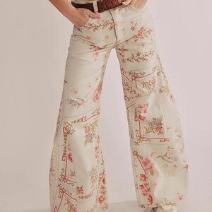 Free People Boho Chic Floral Printed Denim Jeans